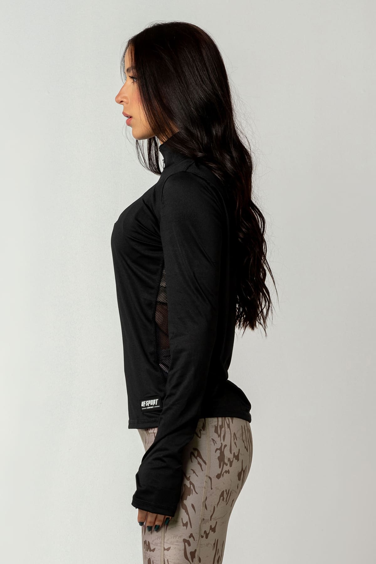 Camisa Deportiva "Renacimiento" Color Negro * Talla M/L