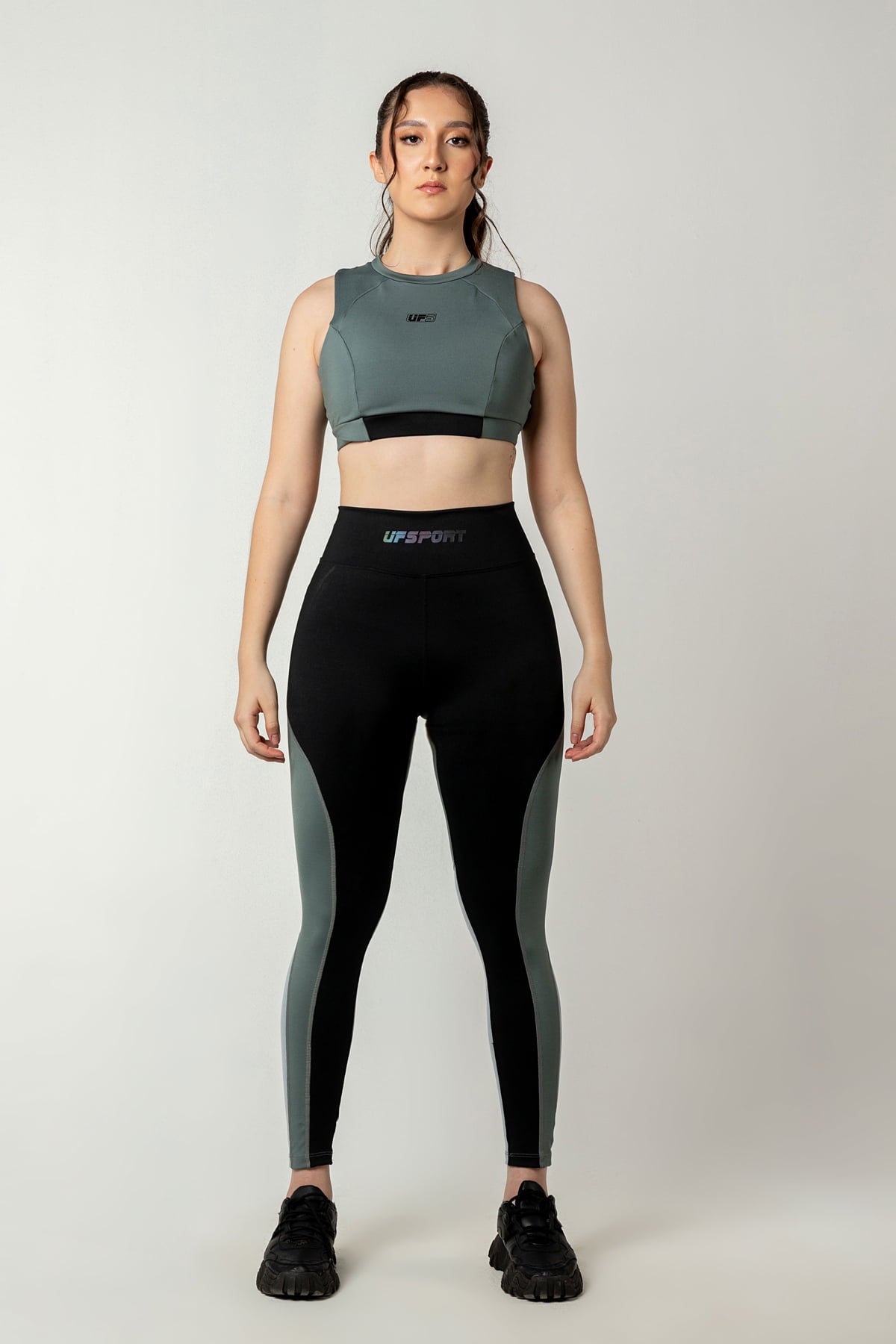Cojunto Deportivo "Fuerza" * Talla Única/OneSize * Se Ajusta Desde Una Talla 6 hasta Una Talla 12